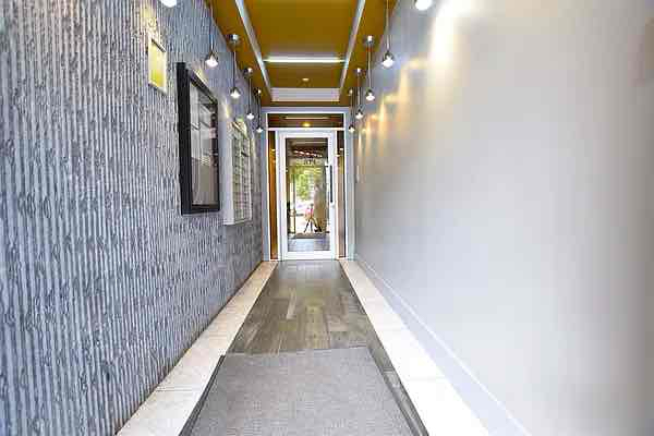 Building Photo - 871 Bergen St