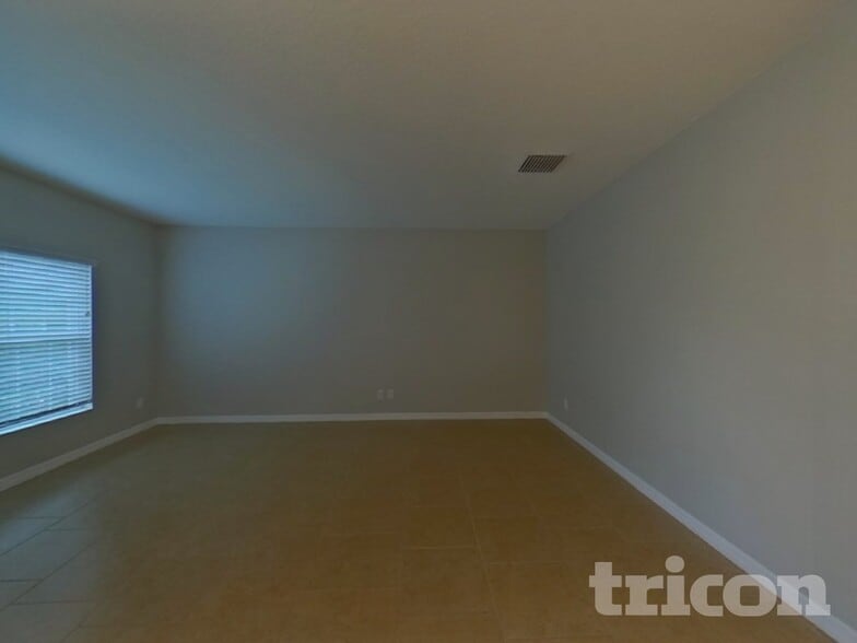 Building Photo - 9716 Kinmore Dr