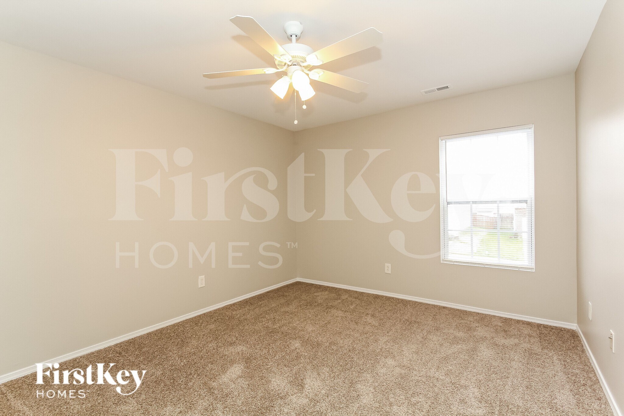 Building Photo - 2709 Buckleigh Dr