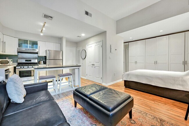 Building Photo - 120 Sherman Ave