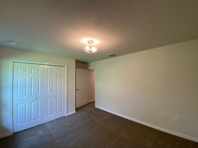 Building Photo - 16090 SW 55th Avenue Rd
