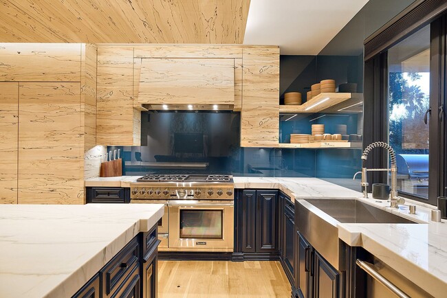 Building Photo - 4773-75 El Mirlo