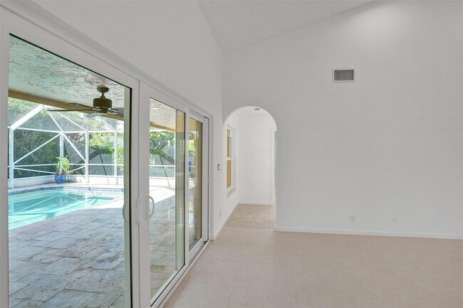 Building Photo - 2891 NW 28th Terrace