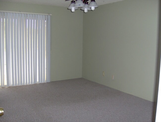 Building Photo - 21331 Rider St