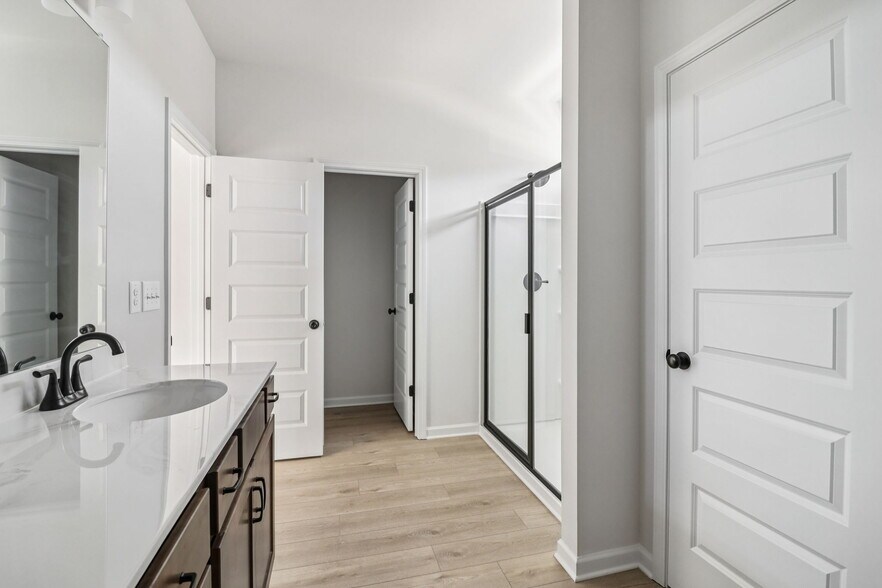 Building Photo - 708 Shetland Trl