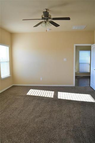 Building Photo - 613 Gold Bar Ln