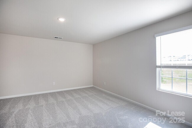 Building Photo - 10350 Chatham Run Ln