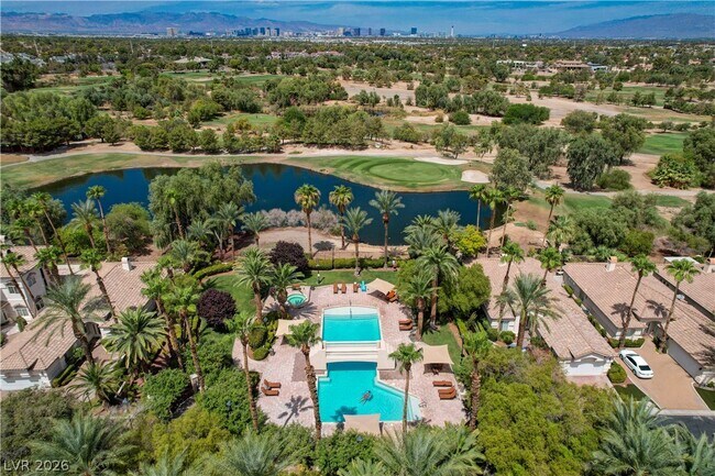 Building Photo - 2050 W Warm Springs Rd