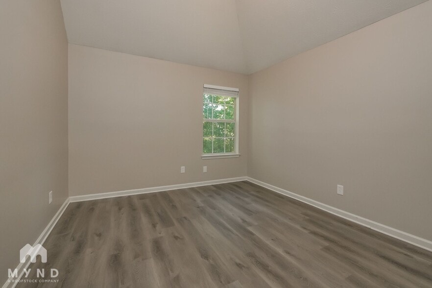 Building Photo - 11223 James Madison Dr