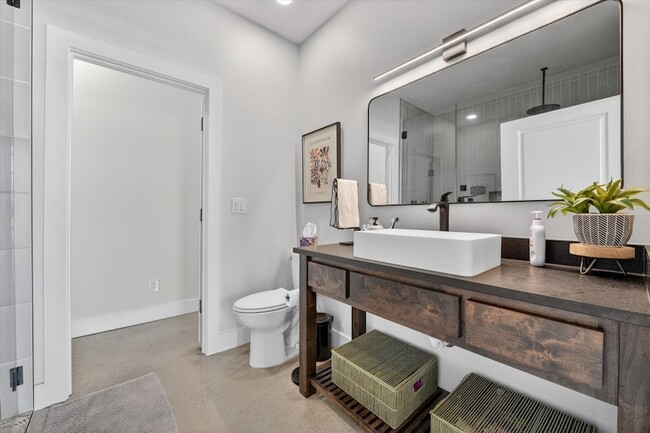 Building Photo - 9082 Wolf Run