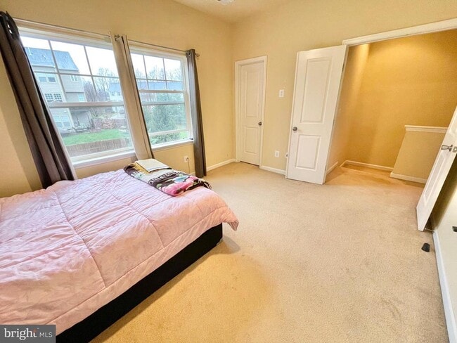 Building Photo - 155 Short Branch Rd