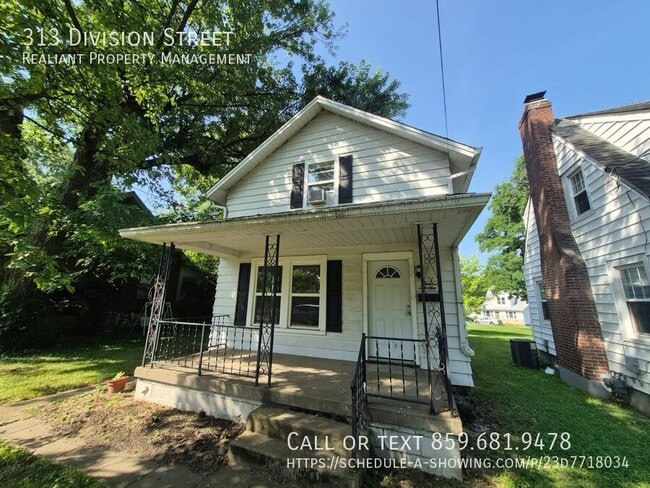 Building Photo - 313 Division St