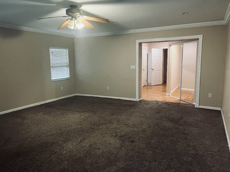 Building Photo - 13600 FM1314