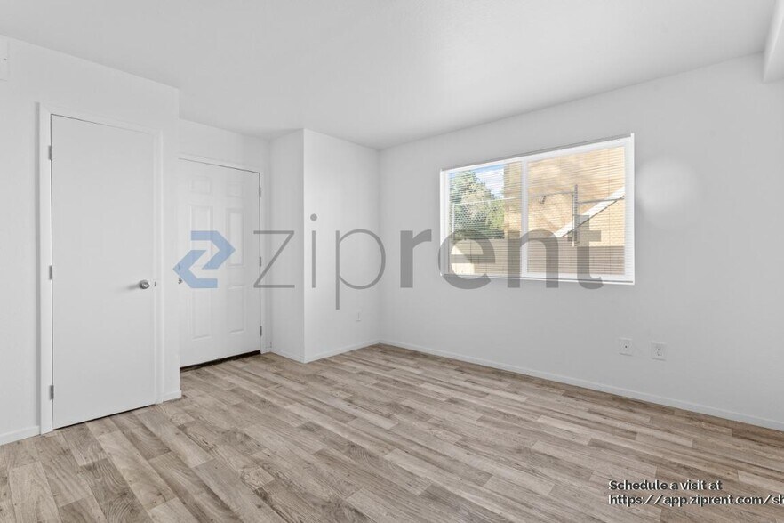 Building Photo - 3903 N Nellis Blvd