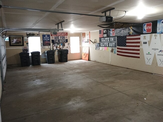 Building Photo - 1207 Euclid