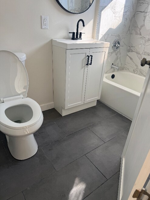 Building Photo - 3623 1/2 S Sepulveda Blvd