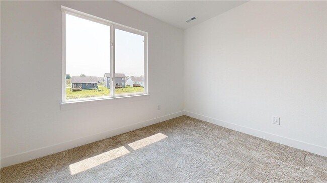 Building Photo - 720 SE Booth Ave