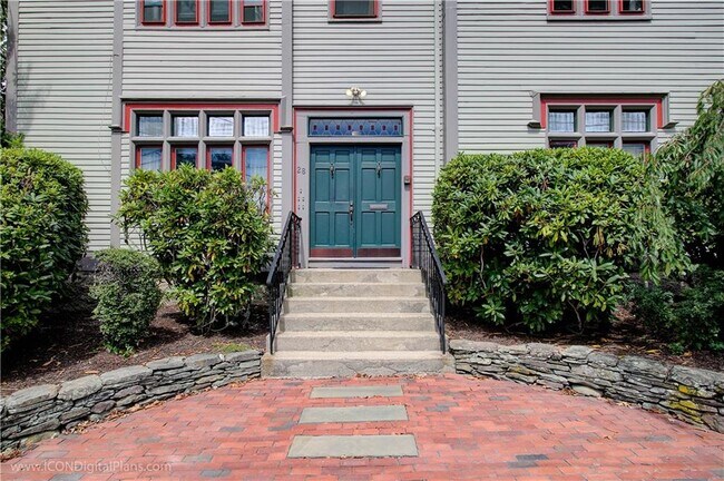 Building Photo - 28 W Narragansett Ave