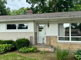 Building Photo - 2603 4th St