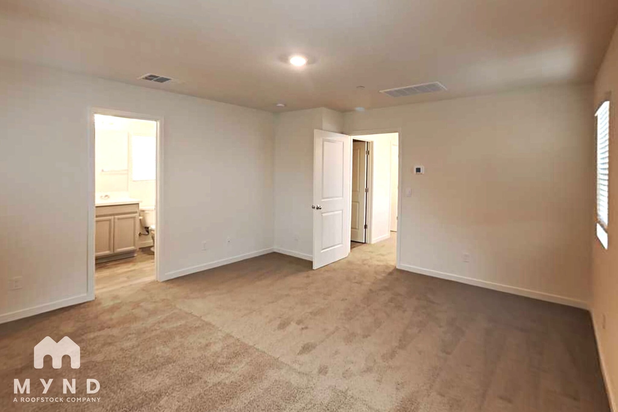 Building Photo - 3049 Pruett Dr