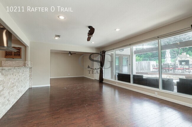 Building Photo - 10211 Rafter O Trail