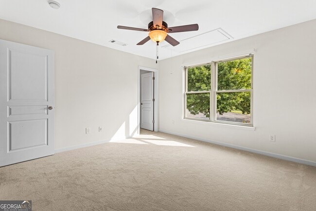Building Photo - 7911 Brass Lantern Dr