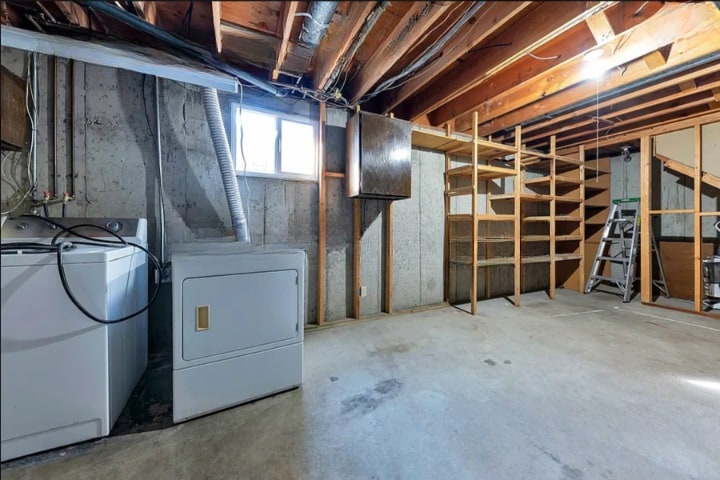 Utility - 7007 W Copperhill Dr