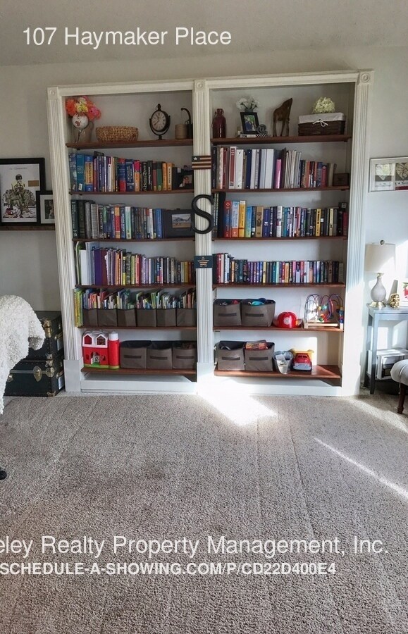 Building Photo - 107 Haymaker Place