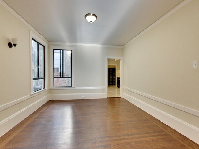 Building Photo - 2041 Hyde St