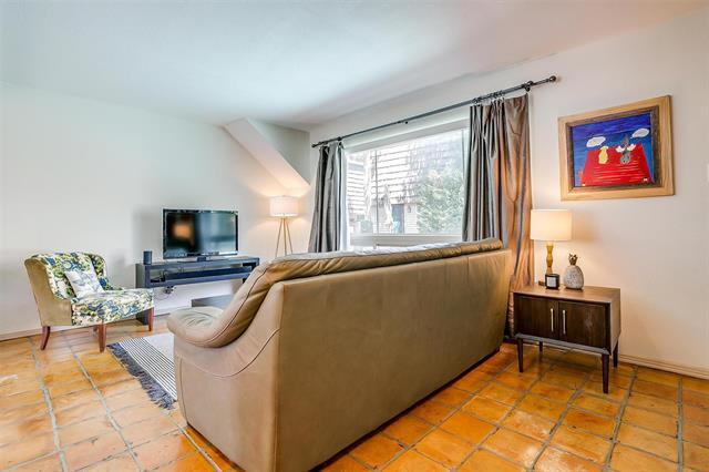 Building Photo - 2710 Douglas Ave