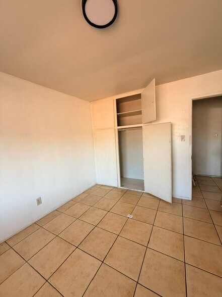Building Photo - 6138 Malabar St