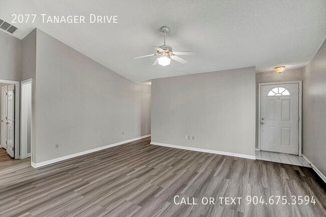 Building Photo - 2077 Tanager Dr