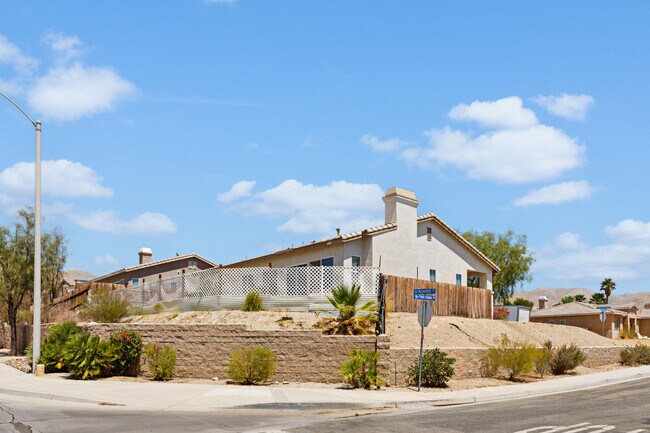 Building Photo - 13897 Mountain Top Dr