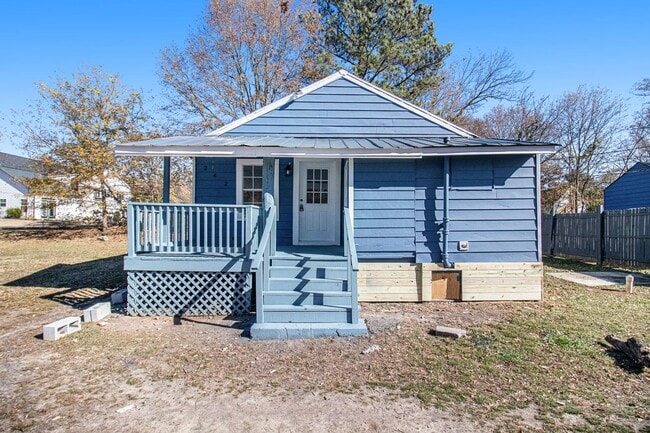 Building Photo - Charming Fully Renovated 2BR/1BA in the Heart of Loganville!