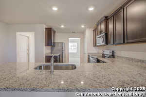 Building Photo - 2823 Citron Garden