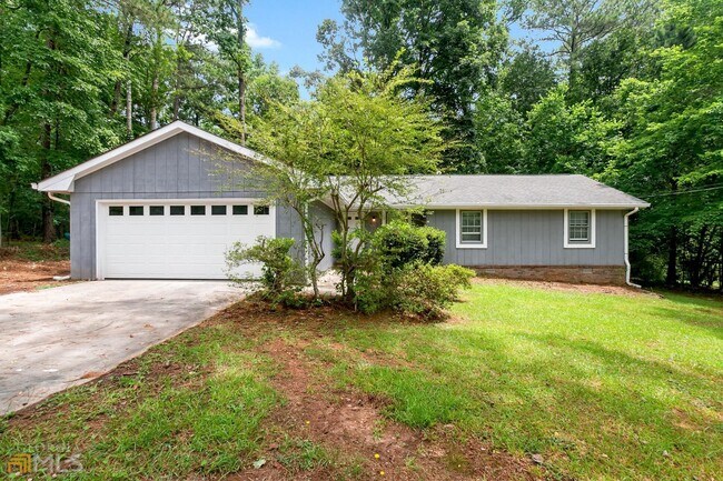 Primary Photo - 58 Fair Oaks Dr SE
