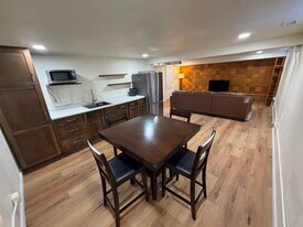 Building Photo - 1716 S Grange Ave