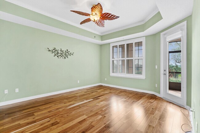 Building Photo - 160 Pantano Cay Blvd