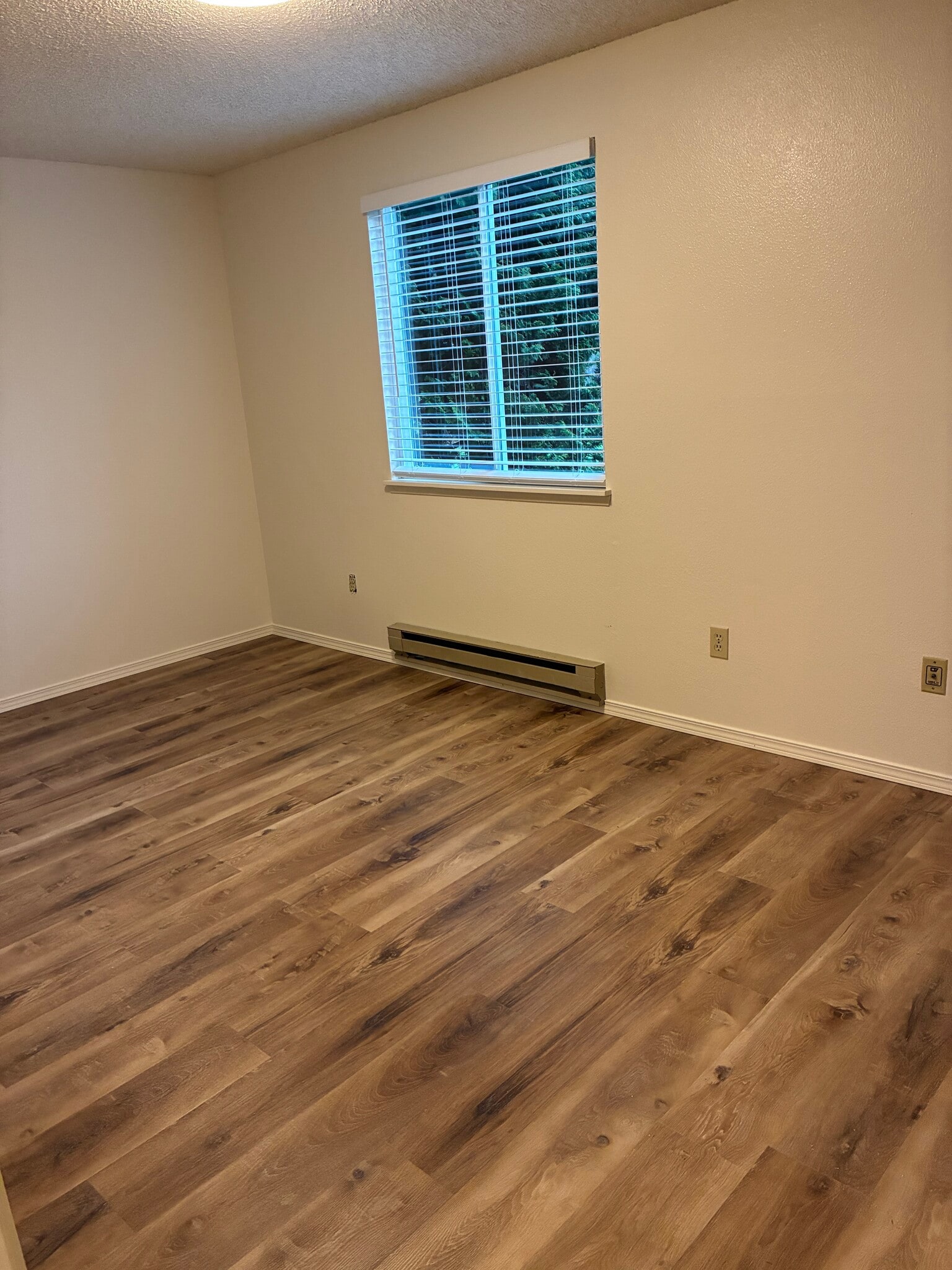 Building Photo - 12011 114th AVE CT E