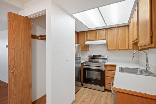 Floorplan - Seattle North Apartments