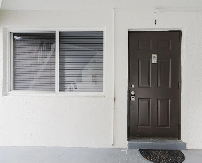 Building Photo - 1720 NW 37th St