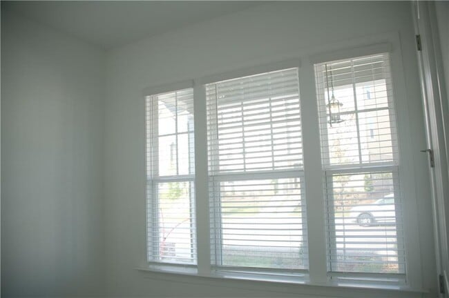 Building Photo - 4381 Encore Blvd