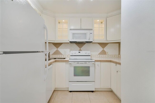 Building Photo - 304 Cherokee Ct
