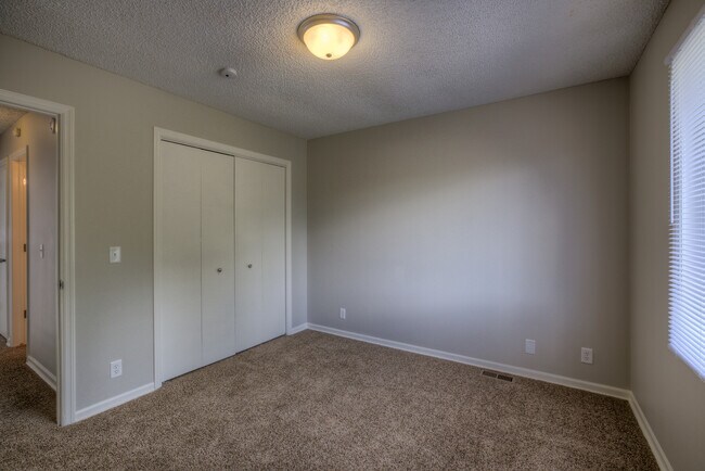 Building Photo - 3307 S 133rd St