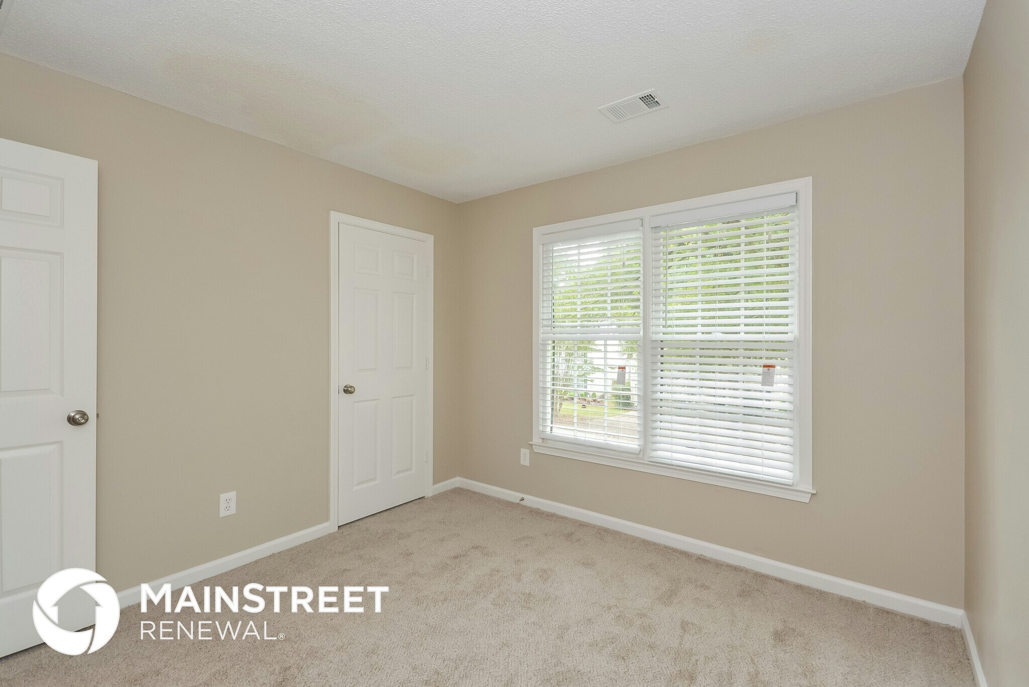 Building Photo - 2970 Binghampton Ln