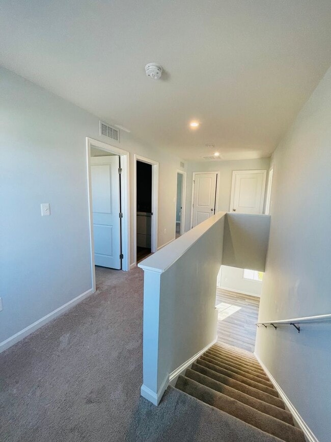 Building Photo - Single Family Home for Rent in Cobblers Va...