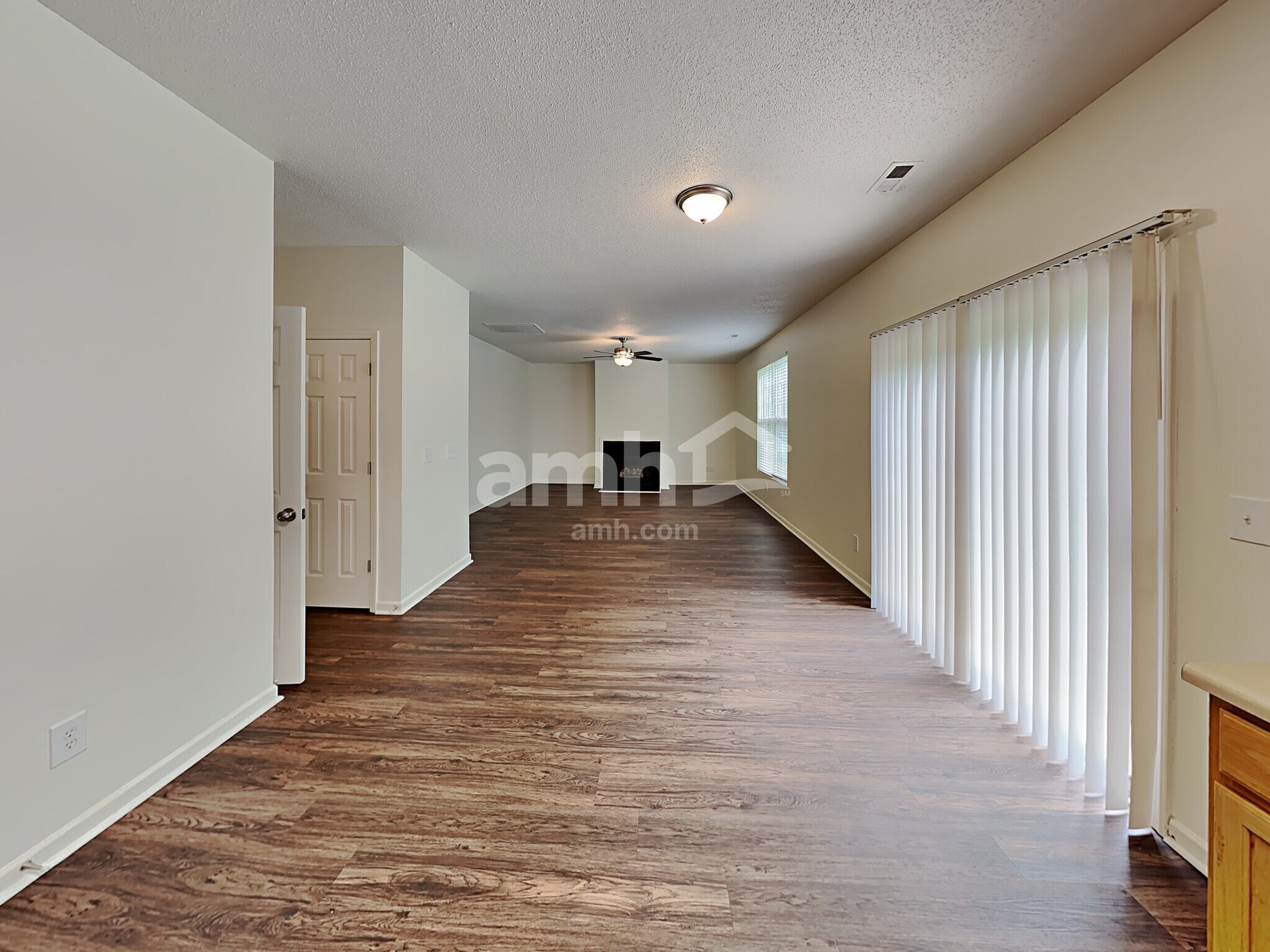 Building Photo - 1327 Arbor Greene Dr