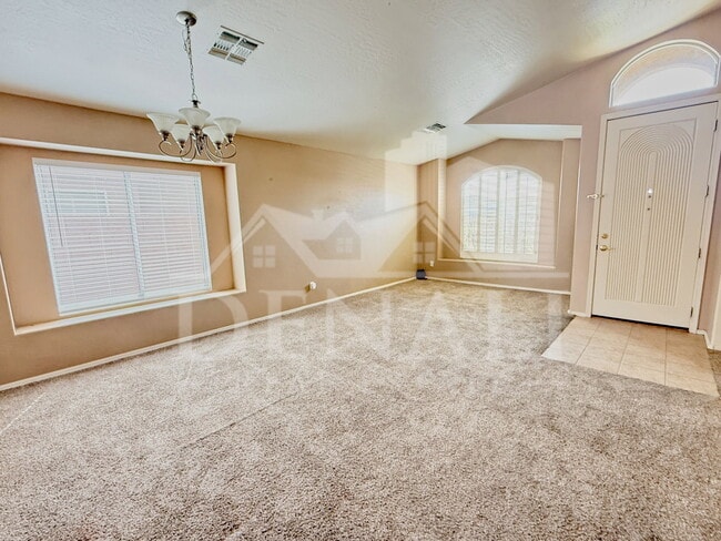 Building Photo - 4330 E Cottonwood Ln