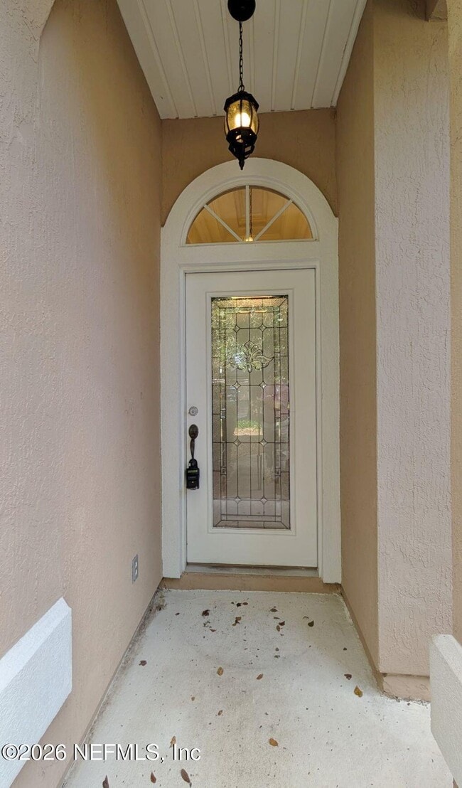 Building Photo - 2012 Chaucer Ln