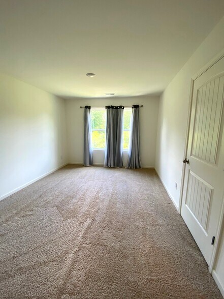Building Photo - 7044 Turnberry Highlands Cv